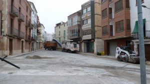 Comencen les obres de pavimentació carrer Major i entorn plaça Església (2)